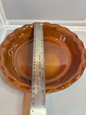 Emile Henry France 6181 Brown Ruffled Pie Baking Dish Ceramic